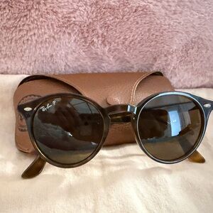 Ray-Ban Round Tortoiseshell Frames with Dark Brown Lenses